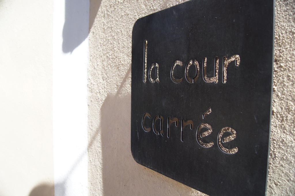 La Cour Carree Acomodação com café da manhã Rustrel Exterior foto